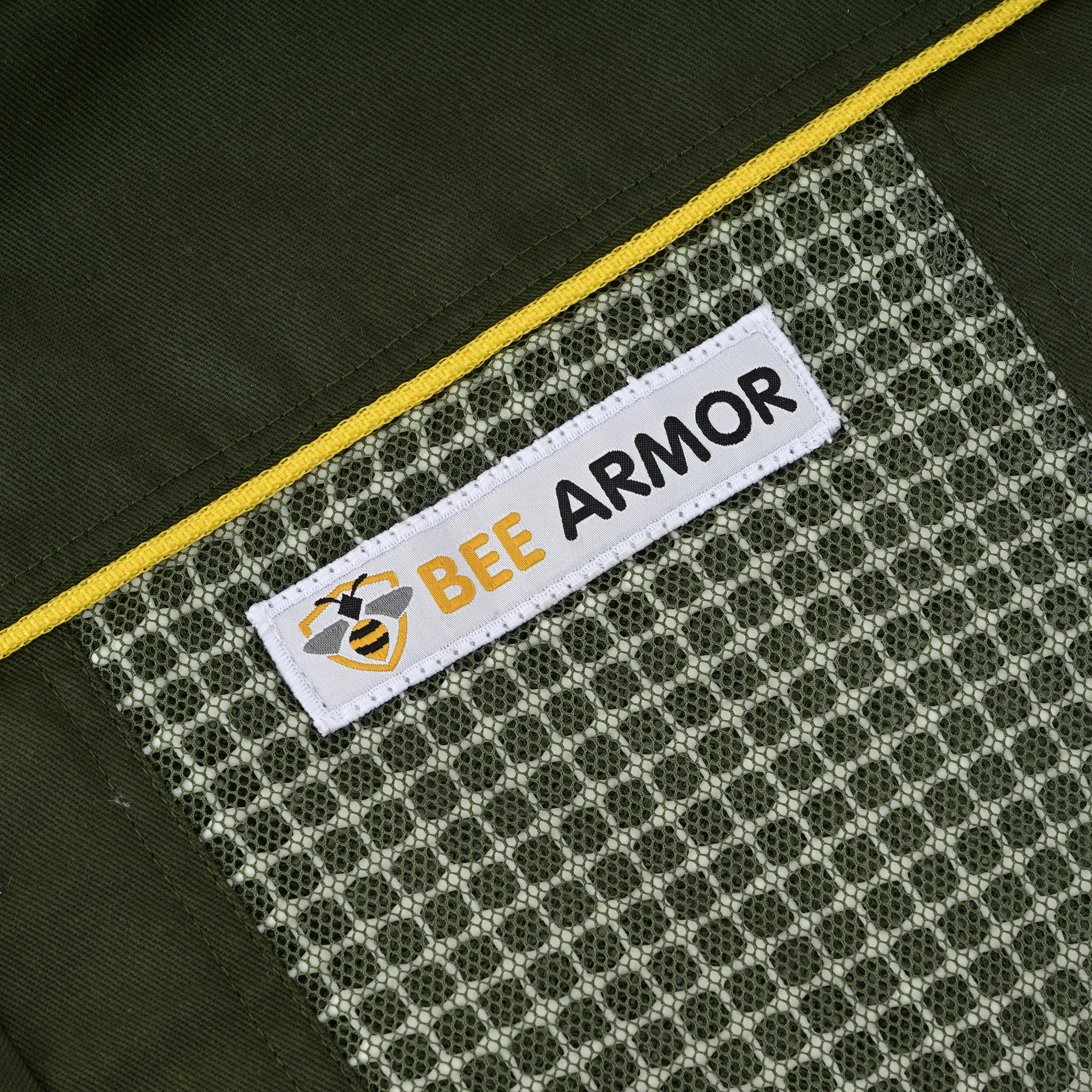 3-Layer Beekeeping Suit with Rounded Veil - Green