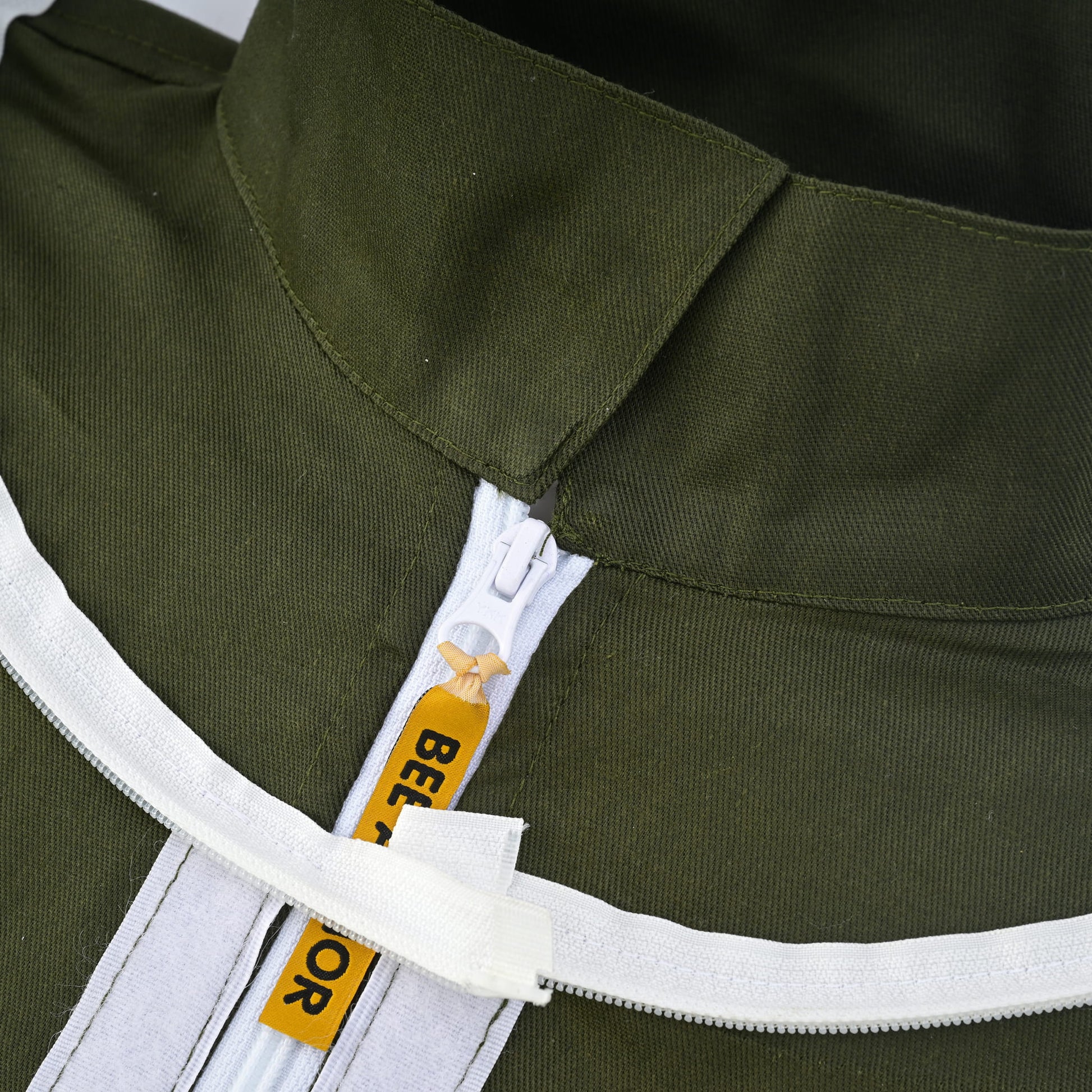 Cotton Beekeeping Jacket with Fencing Veil- Green